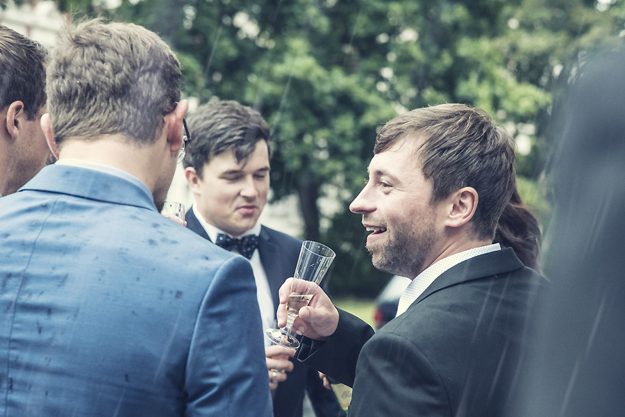 Regen bei Hochzeit