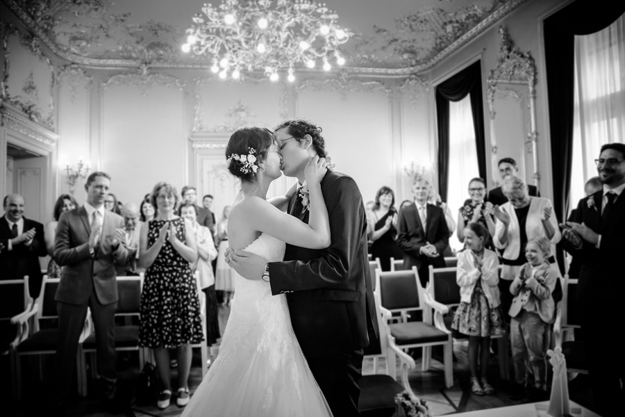 Wedding Kiss