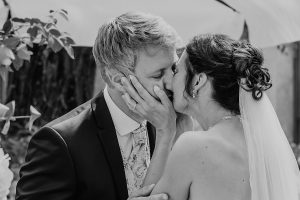 Kuss zur Hochzeit